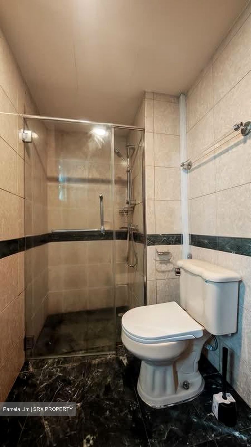 Hazel Park Condominium (D23), Condominium #589805011